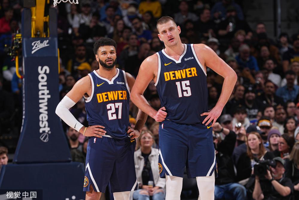 足球是一个 足球是一个