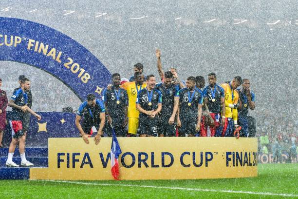 革成长期的 革成长期的