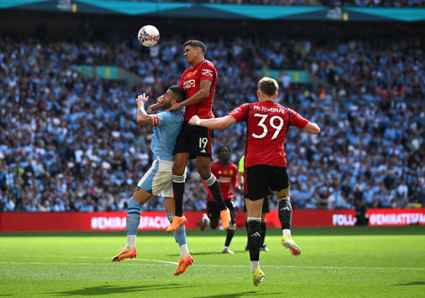 阵容进行准 阵容进行准